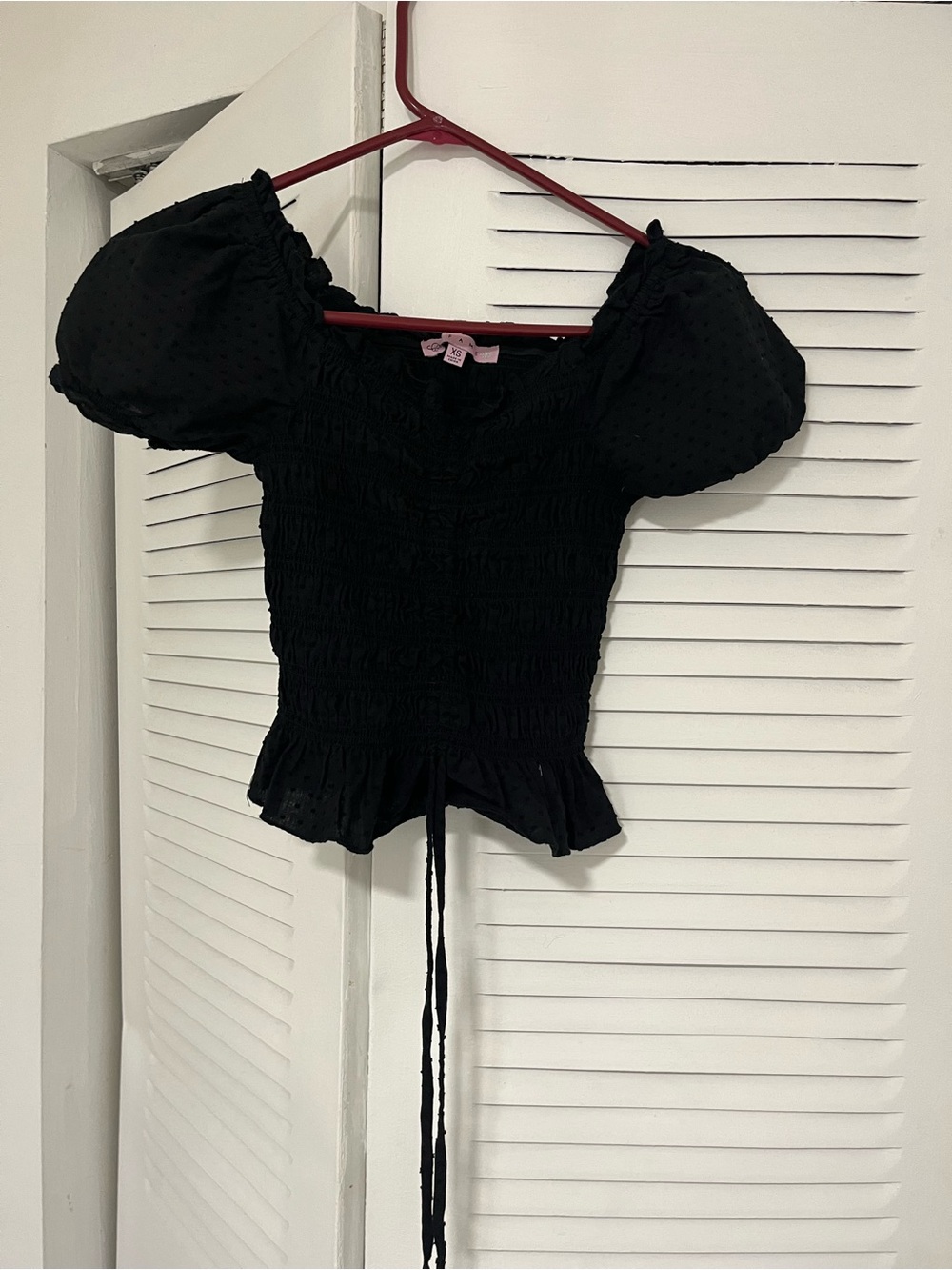 Fame and Partners Black Smocked Puff-Sleeve Peplum Crop Top with Tie